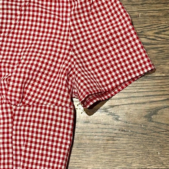 Red Gingham V-Neck Button-Up Top - Picture 9 of 10